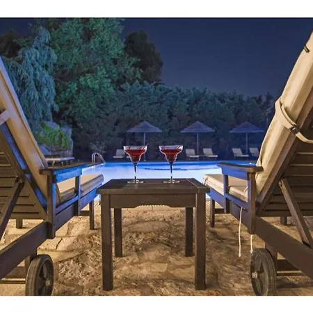 Corfu Club Maisonette 3 Lejlighedshotel