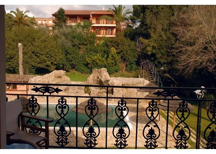 Corfu Club Maisonette 3 *